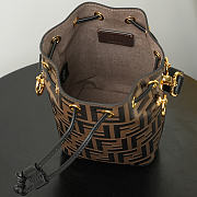 Fendi Mon Tresor bucket bag – full leather in FF 10x12x18cm - 4