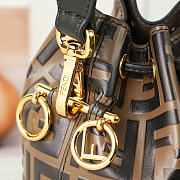 Fendi Mon Tresor bucket bag – full leather in FF 10x12x18cm - 3