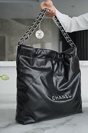 Chanel 22 black silver Handbag size 39x42x8cm - 2