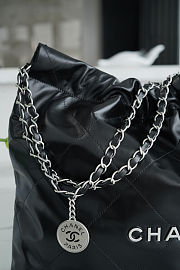 Chanel 22 black silver Handbag size 39x42x8cm - 6