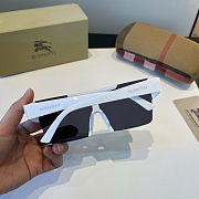 Burberry Logo Print Sunglasses - 2