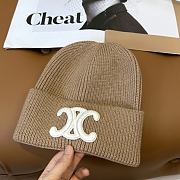 Celine's classic knit hat - 2