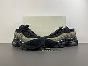 Nike Air Max 95 SP Undefeated Geo La Brea Medium Olive IB4523-200 - 2