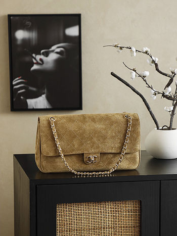 New Releases 2026 Chanel New Flap Bag Matthieu Suede Brown 33x18x8cm