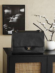 Chanel 2026 Spring/Summer runway collection black shoulder bag 33x23x11cm - 5