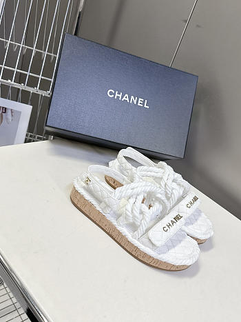 Chanel Dad sandals in white quilted leather and rope
