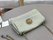Spring 2026 Chloe Heritage Gold Coin Chain Bag Green 21*13*5cm - 5