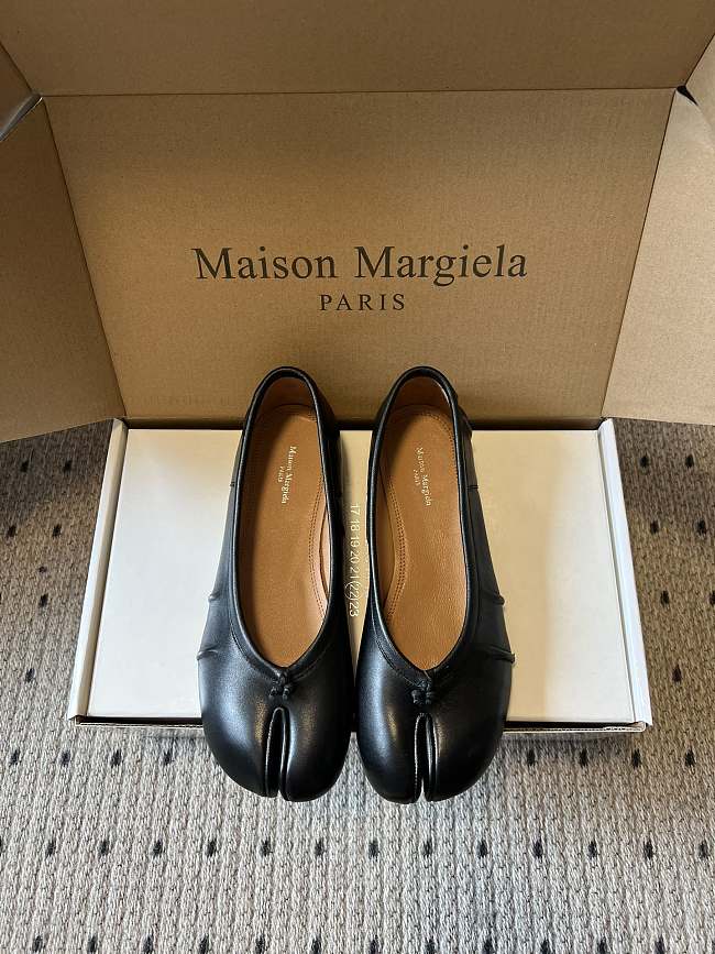 Maison Margiela Tabi Ballerina Black (Women's) S58WZ0127 P6378 T8013 - 1