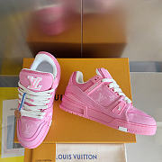 Louis Vuitton Trainer Sneakers in a pink colorway - 4