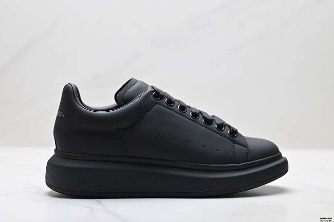 Alexander McQueen Oversized Sneaker Black - 1