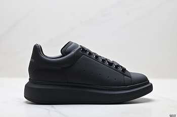 Alexander McQueen Oversized Sneaker Black