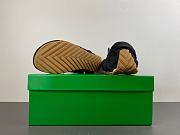 Bottega Veneta Orbit Flash Black Dark Apple Candy 855200 V65D1 1021 - 2