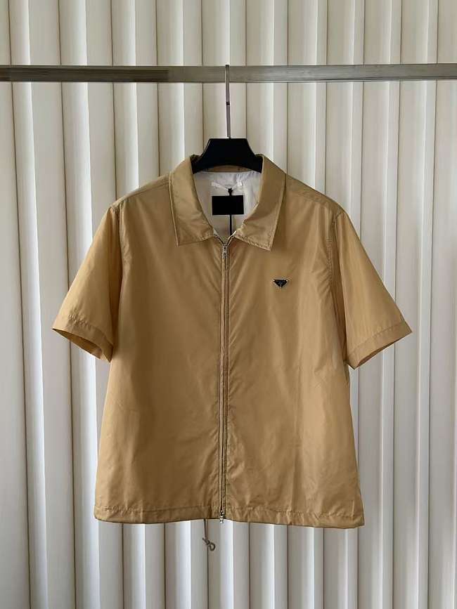 Prada Short-sleeved Re-Nylon zipper shirt  - 1
