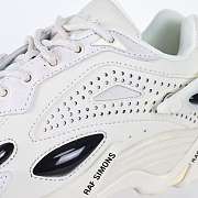 Raf Simons Cylon-21 sneakers in off-white - 2