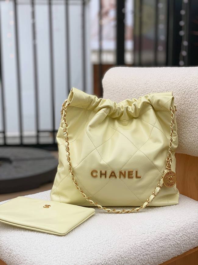 Chanel's new 22 shopping bag 39*42*8cm - 1