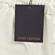 Louis Vuitton laser-cut logo patch shorts - 2
