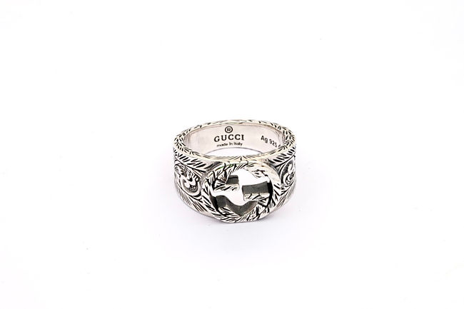 Gucci Vintage-style engraved ring  - 1