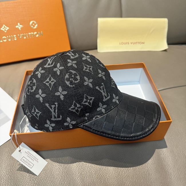 Louis Vuitton new original baseball cap black - 1