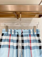  Burberry Silk Twill Check Shorts Pale Blue - 5