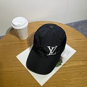 Louis Vuitton League Cap - 4
