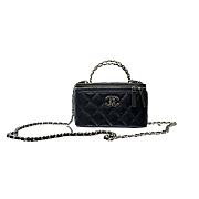  Chanel 26S Top Handle Vanity Case Grained Shiny Calfskin Black GHW 17x9.5x8 cm - 1