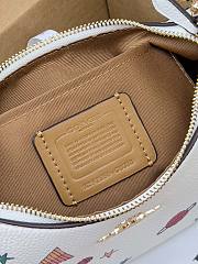 Coach Teri Shoulder Bag In Leather With Space Print 24.5 X 15.5 X 7.5cm - 2