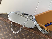 Louis Vuitton Vanity Chain Pouch Monogram Miroir Silver 11.5 x 6.5 x 19 cm - 6