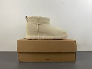 UGG Classic Mini Enwrap Mustard Seed - 4