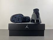 Air Jordan 17 Retro Low Black Pack IZ2638-001 - 5